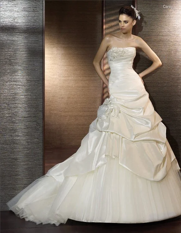 Best Deals San Patrick Carey Size 16 Ballgown Wedding Dress Pickups Tulle Princess Designer Best Deals San Patrick Carey Size 16 Ballgown Wedding Dress Pickups Tulle Princess Designer
