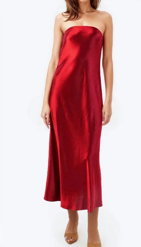 Super Bargain Noelle Dress In Cardinal
