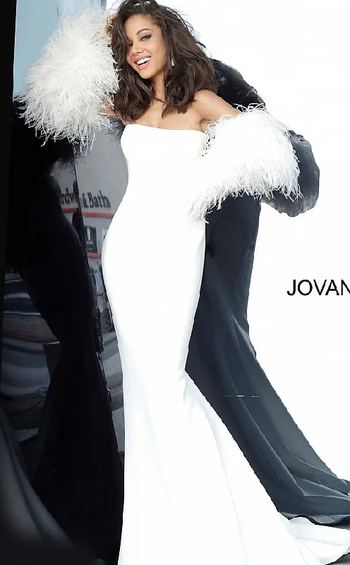 Holiday Sale Jovani 1226 Long Fitted Formal Evening Gown Fur Sleeves White Dress Wedding Holiday Sale Jovani 1226 Long Fitted Formal Evening Gown Fur Sleeves White Dress Wedding