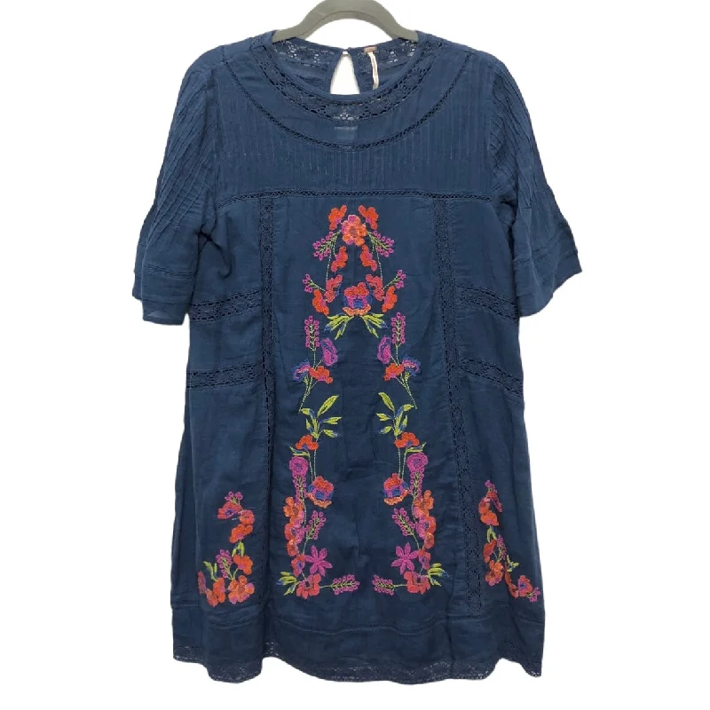Special Price Dress Casual Short By Free People In Blue, Size: S