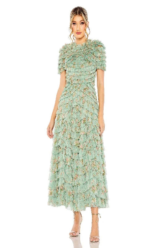 Massive Deals Mac Duggal 8014