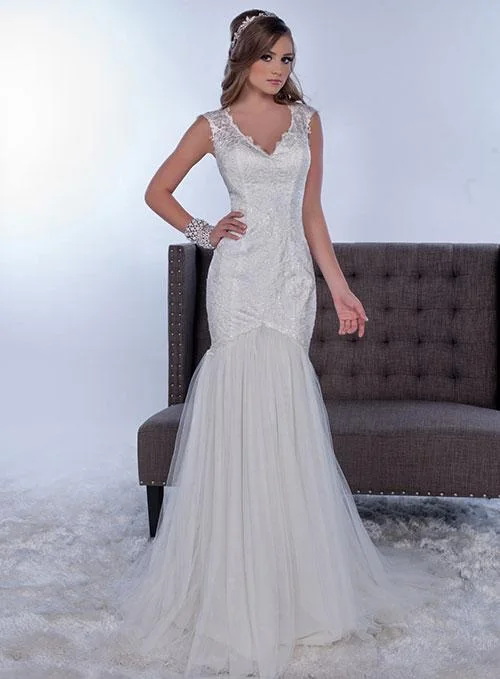 Fantastic Offers Adagio Bridal W9268 Ivory Size 8 Lace Mermaid Sheer Wedding Dress V Neck Fantastic Offers Adagio Bridal W9268 Ivory Size 8 Lace Mermaid Sheer Wedding Dress V Neck
