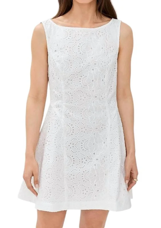 Best Bargains Sutton Dress In White Broderie Anglaise