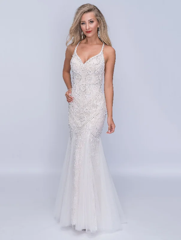 Quick Sale Nina Canacci 4181 Size 12 Beaded V Neck lace Mermaid Wedding Dress Mermaid Bridal Gown Quick Sale Nina Canacci 4181 Size 12 Beaded V Neck lace Mermaid Wedding Dress Mermaid Bridal Gown