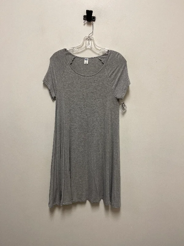 Price Rollback Dress Casual Midi By Old Navy In Grey, Size: Petite   S