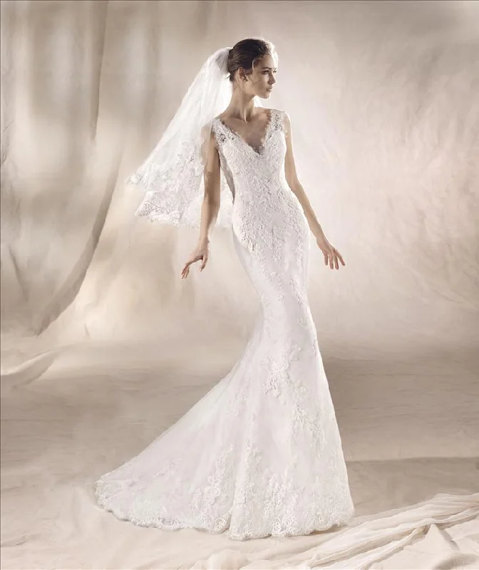 Limited Stock White One Bridal SAEKO Size 14 Pronovias Wedding Dress Lace Mermaid Corset Gown Limited Stock White One Bridal SAEKO Size 14 Pronovias Wedding Dress Lace Mermaid Corset Gown