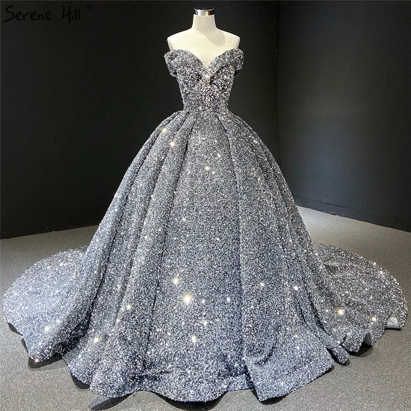Price Blitz Grey Silver Sequined Wedding Dresses 2024 Dubai Sleeveess Sexy Luxury Bridal Gowns Serene Hill HM66742 Custom Made