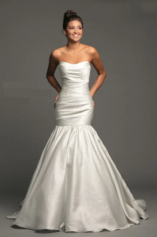 Closeout Johnathan Kayne B118 Size 20 Long Mermaid Wedding Dress Shimmer Gown