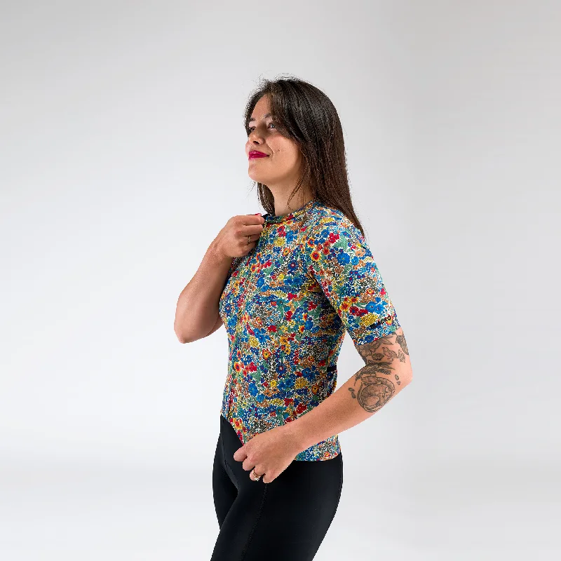 Lowest Price Women's Essentials Team Jersey - Liberty Annie