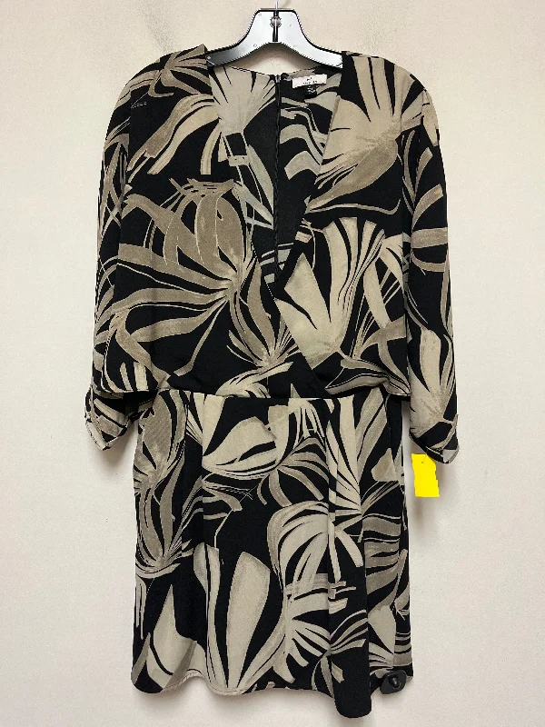 Stock Up and Save Dress Casual Short By Halston In Black & Tan, Size: M