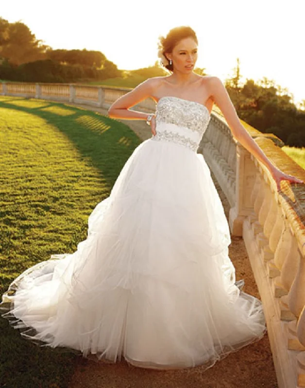 Final Sale Casablanca Bridal 2052 size 6 Ivory pickups wedding dress ballgown Strapless Final Sale Casablanca Bridal 2052 size 6 Ivory pickups wedding dress ballgown Strapless