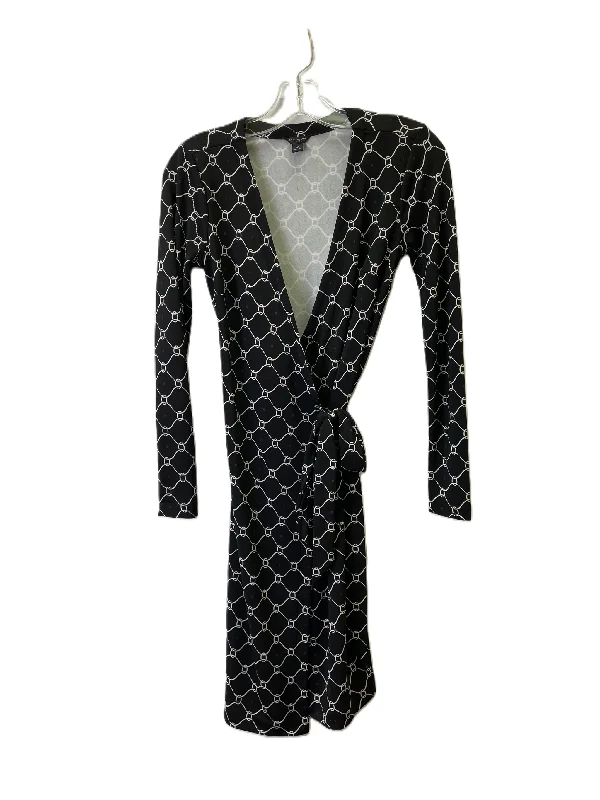 Special Price Dress Casual Short By Ann Taylor In Black, Size: 0r
