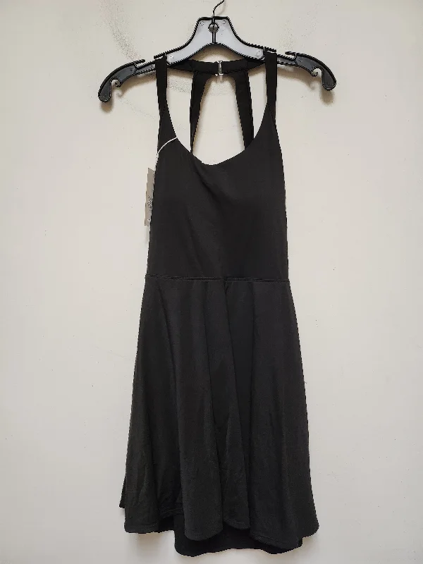 Final Markdown Athletic Dress By Clothes Mentor In Black, Size: L