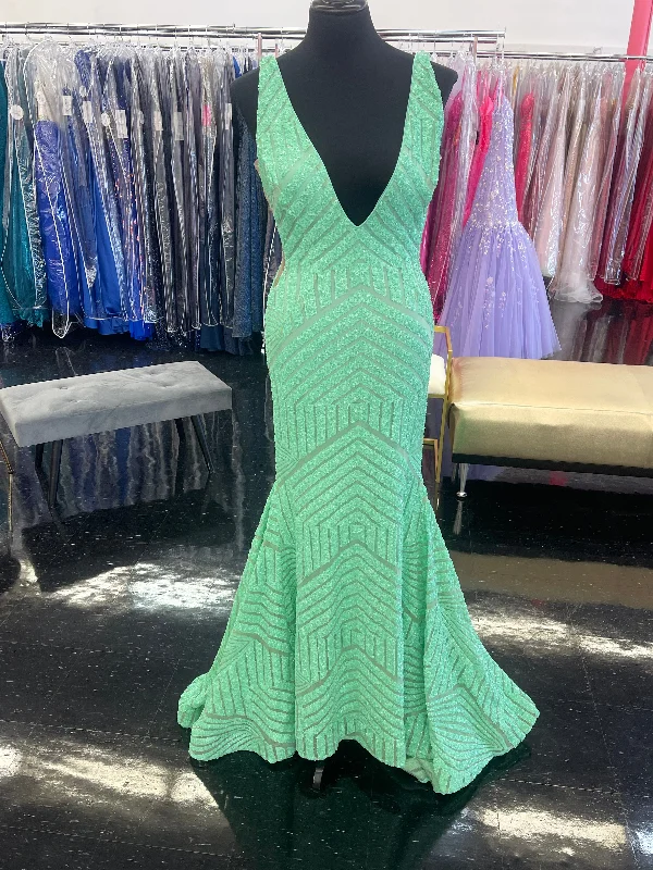 Exclusive Savings Jovani 59762 Mint Green Prom Dress Size 10 Sequin Embellished Mermaid Pageant Gown plunging neckline Exclusive Savings Jovani 59762 Mint Green Prom Dress Size 10 Sequin Embellished Mermaid Pageant Gown plunging neckline
