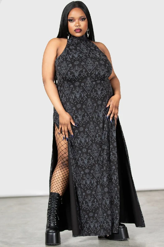 Markdowns Over-Queen Maxi Dress [PLUS]