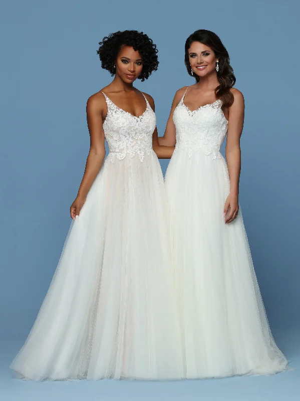 Bargain Blast Davinci Bridal 50552 Soft Tulle Ballgown V Neck Lace Bodice Wedding Dress Illusion Neckline Bargain Blast Davinci Bridal 50552 Soft Tulle Ballgown V Neck Lace Bodice Wedding Dress Illusion Neckline