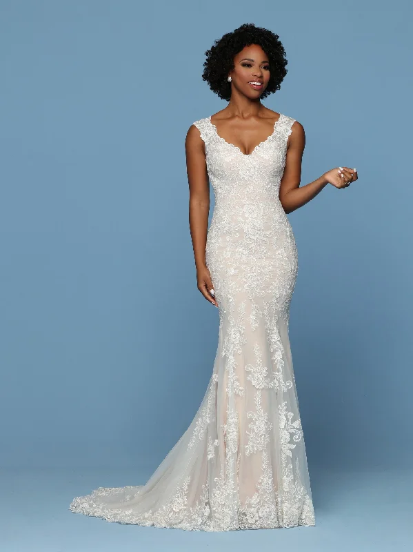 Price Buster Davinci Bridal 50542 Lace Tulle V Neck Mermaid Fit & Flare Wedding Dress Beaded Price Buster Davinci Bridal 50542 Lace Tulle V Neck Mermaid Fit & Flare Wedding Dress Beaded