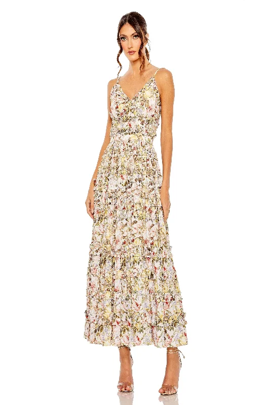 Markdowns Mac Duggal 8026