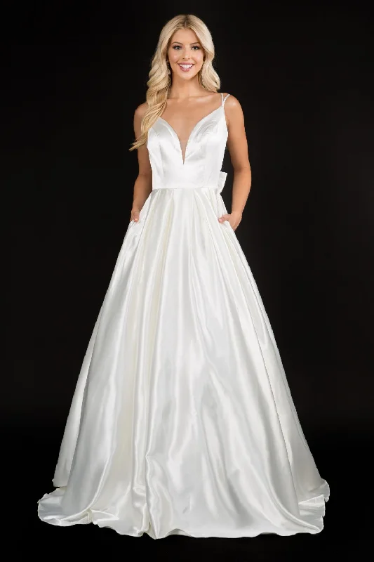 Daily Deals Nina Canacci 6549 size 6 Ivory Satin bow in back A line wedding dress bridal gown Daily Deals Nina Canacci 6549 size 6 Ivory Satin bow in back A line wedding dress bridal gown