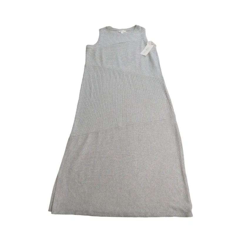Super Bargain Dress Casual Maxi By Cmb In Grey, Size: Xs