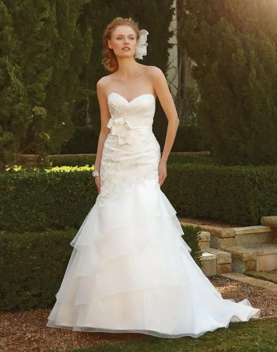 Limited Availability Casablanca Bridal 2043 size 10 Fit & Flare Wedding Dress Ruffle Bridal Gown Strapless Limited Availability Casablanca Bridal 2043 size 10 Fit & Flare Wedding Dress Ruffle Bridal Gown Strapless
