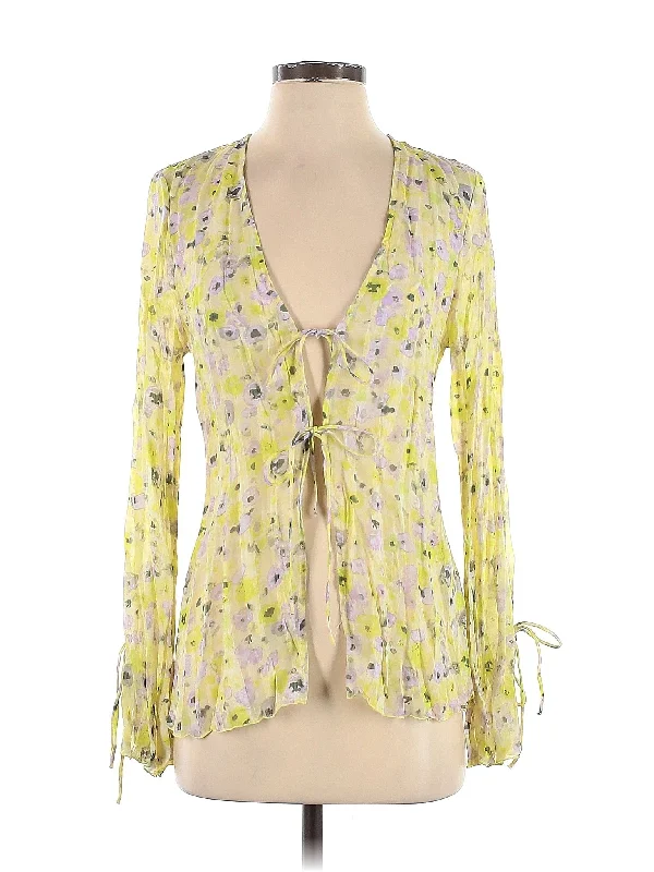 Get It Before It’s Gone Long Sleeve Blouse