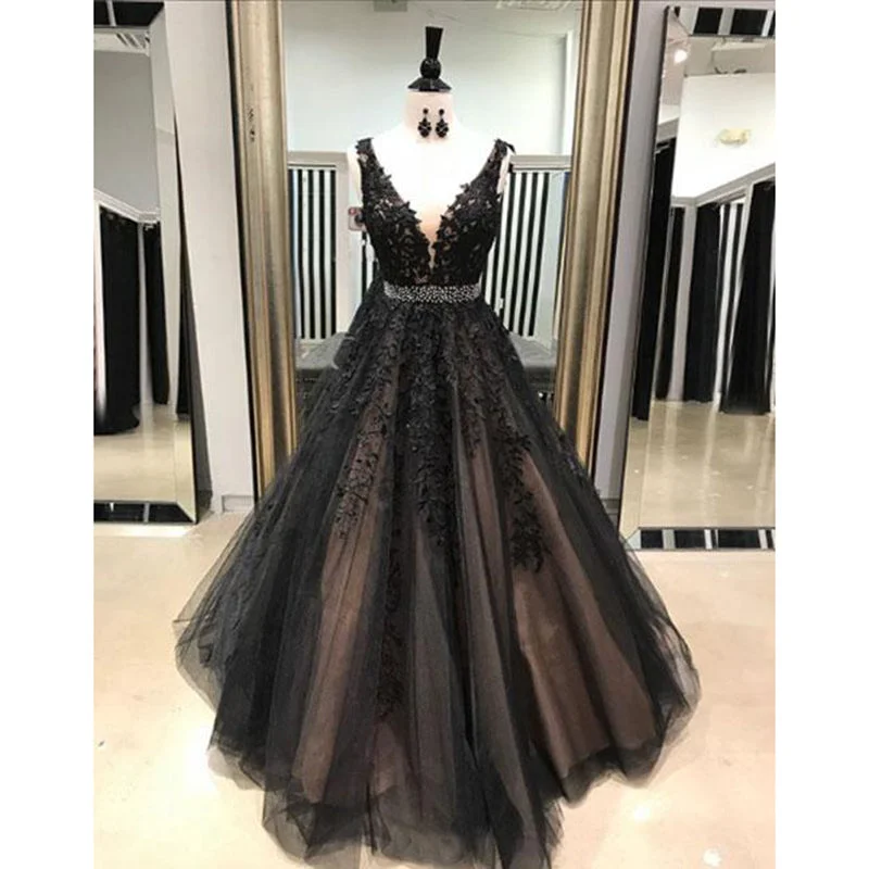 Amazing Deals Fancy Dreamy Deep V Neck Black Lace Embroidered Prom Dresses Girls Graduation Gown Amazing Deals Fancy Dreamy Deep V Neck Black Lace Embroidered Prom Dresses Girls Graduation Gown